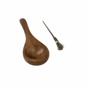 Walnut measuring spoon & Wire cleaning brush